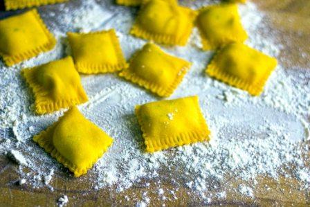 La tortellata di San Giovanni e la tradizione della rugiada